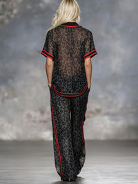 1762305
