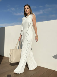 Loose Sleeveless Pleated Ruffled Solid Color Split-Joint Round-Neck Jumpsuits