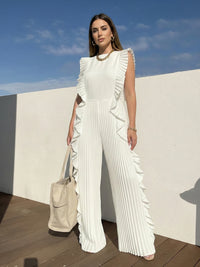 Loose Sleeveless Pleated Ruffled Solid Color Split-Joint Round-Neck Jumpsuits