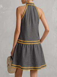 Contrast Color Pockets Zipper A-line Sleeveless Halter-Neck Mini Dresses
