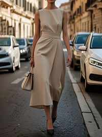 High Waisted Loose Pleated Solid Color Round-Neck Midi Dresses