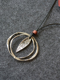 Leaf Double Circle Fresh Necklace